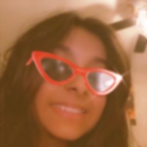 Meet your Posher, Abisa